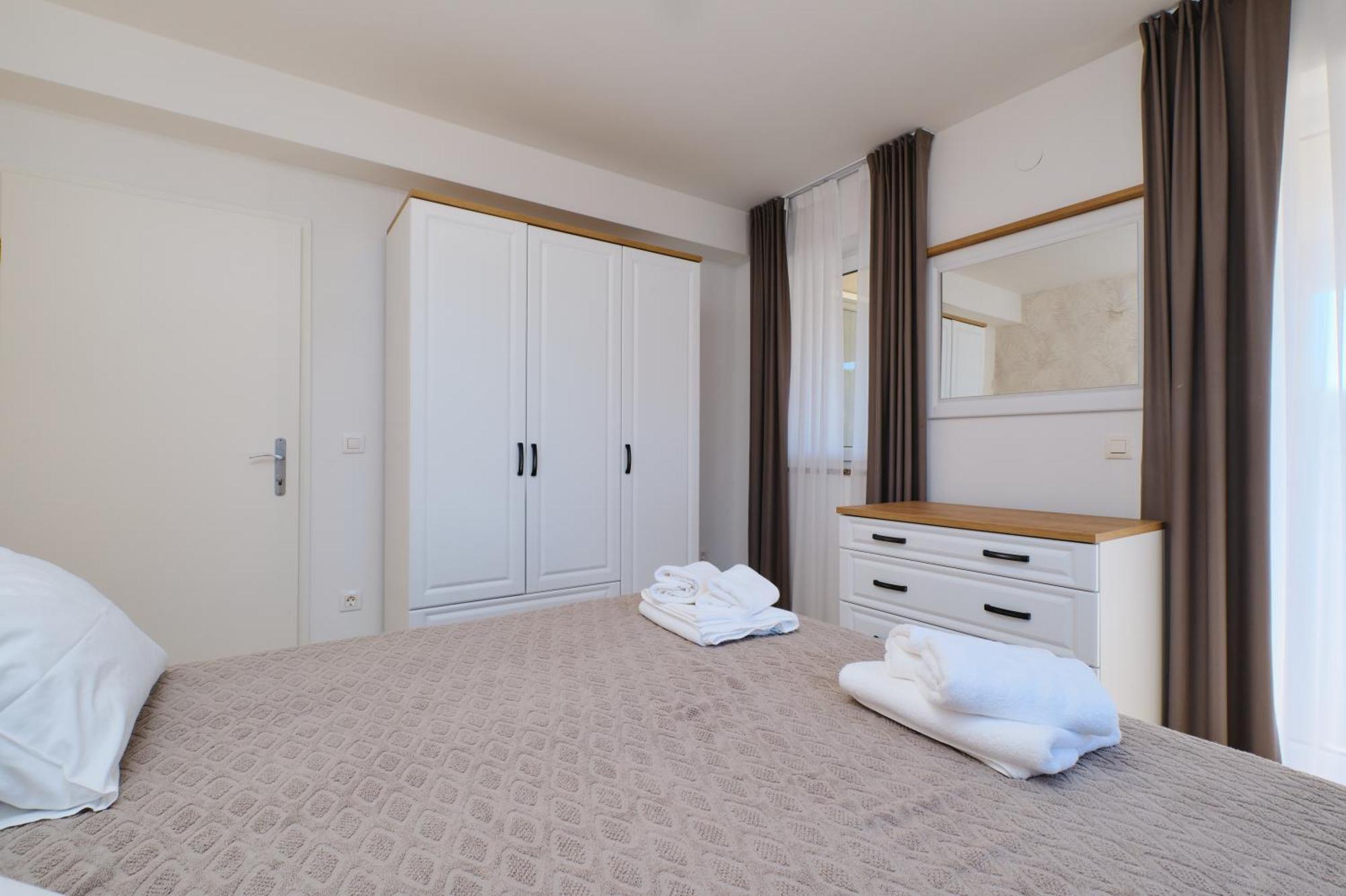 Apartments Divna Mali Lošinj Exterior foto